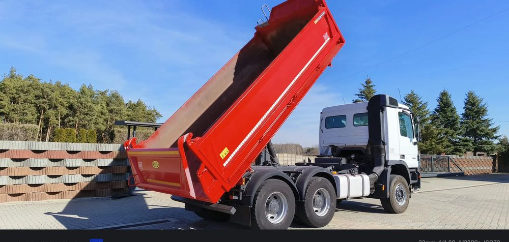 Mercedes-Benz Mercedes-Benz Actros 2644 K/ 6x4 / Meiller Retarder /Wywrotka/Euro 3 - Camión volquete: foto 4 Mercedes-Benz Mercedes-Benz Actros 2644 K/ 6x4 / Meiller Retarder /Wywrotka/Euro 3 - Camión volquete: foto 4