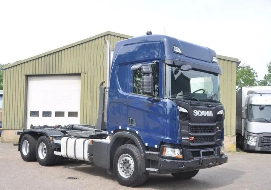 Scania R450 XT / 6X4/ RETARDER/EURO 6/OŚ PODNOSZONA Z NAPĘDEM/ - Camión multibasculante: foto 5 Scania R450 XT / 6X4/ RETARDER/EURO 6/OŚ PODNOSZONA Z NAPĘDEM/ - Camión multibasculante: foto 5