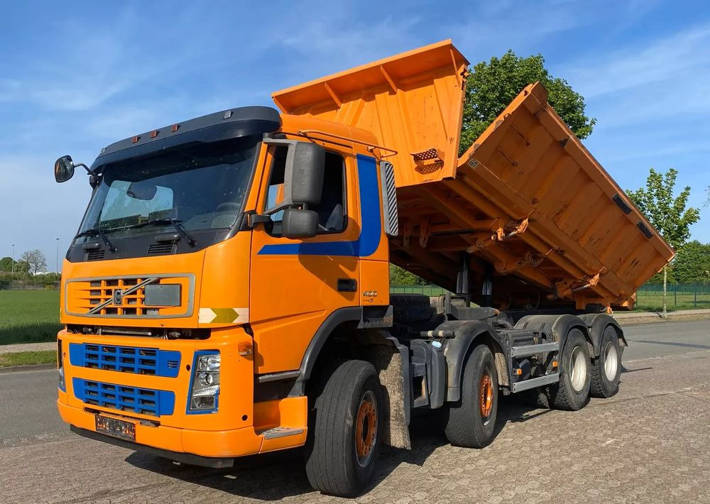 Volvo FM 400 | 8x4 | Meiller Kipper | Bordmatik | Euro 5 | Manualna - Camión volquete: foto 4 Volvo FM 400 | 8x4 | Meiller Kipper | Bordmatik | Euro 5 | Manualna - Camión volquete: foto 4