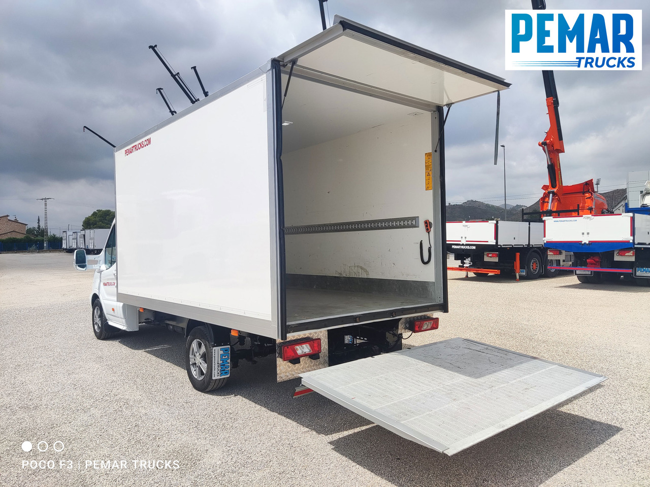 Furgoneta caja cerrada FORD TRANSIT 2.0 CAJA CERRADA 170 CV: foto 12 Furgoneta caja cerrada FORD TRANSIT 2.0 CAJA CERRADA 170 CV: foto 12