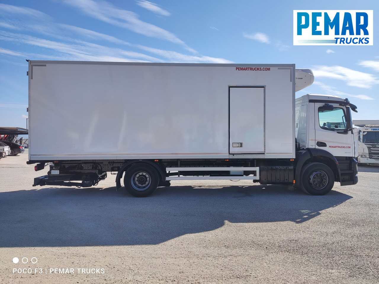 MERCEDES-BENZ MERCEDES BENZ ANTOS 1833 FRIGORIFICO 18T - Camión frigorífico: foto 4 MERCEDES-BENZ MERCEDES BENZ ANTOS 1833 FRIGORIFICO 18T - Camión frigorífico: foto 4