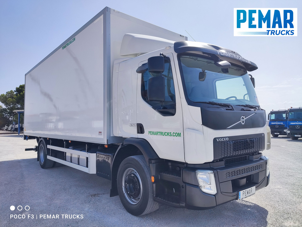 VOLVO FE 320 CAJA CERRADA 18T EURO 6 - Camión caja cerrada: foto 3 VOLVO FE 320 CAJA CERRADA 18T EURO 6 - Camión caja cerrada: foto 3