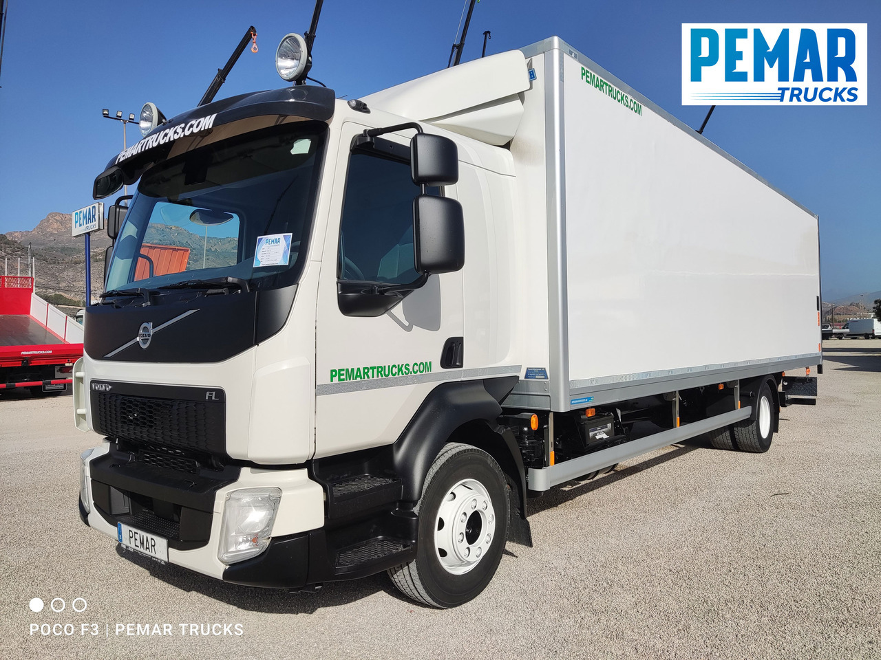 VOLVO FL 210 CAJA CERRADA 12T EURO 6 - Camión caja cerrada: foto 1 VOLVO FL 210 CAJA CERRADA 12T EURO 6 - Camión caja cerrada: foto 1