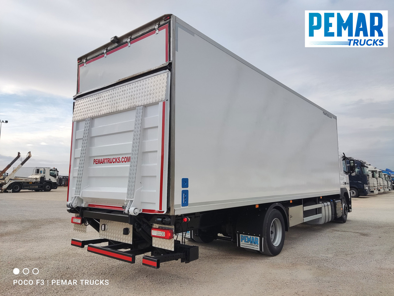 Camión frigorífico VOLVO FM 330 4X2 FRIGORIFICO 18T EURO 6: foto 5 Camión frigorífico VOLVO FM 330 4X2 FRIGORIFICO 18T EURO 6: foto 5