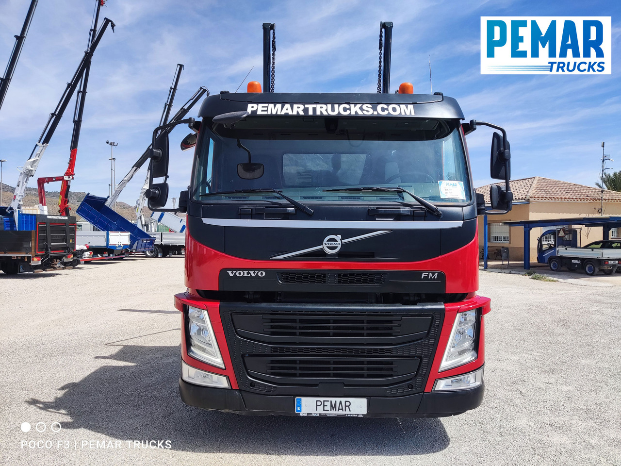 VOLVO FM 330 PORTACONTENEDOR CADENAS 18T - Camión portacontenedor de cadenas: foto 2 VOLVO FM 330 PORTACONTENEDOR CADENAS 18T - Camión portacontenedor de cadenas: foto 2