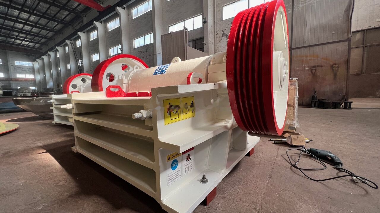 Kinglink PEX150X1000 Jaw Crusher | Oil Sands - Trituradora de mandíbula: foto 3 Kinglink PEX150X1000 Jaw Crusher | Oil Sands - Trituradora de mandíbula: foto 3