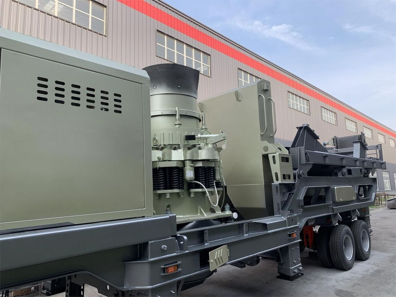 Kinglink Portable Cone Crusher KL3S1860C130 - Trituradora de cono: foto 5 Kinglink Portable Cone Crusher KL3S1860C130 - Trituradora de cono: foto 5