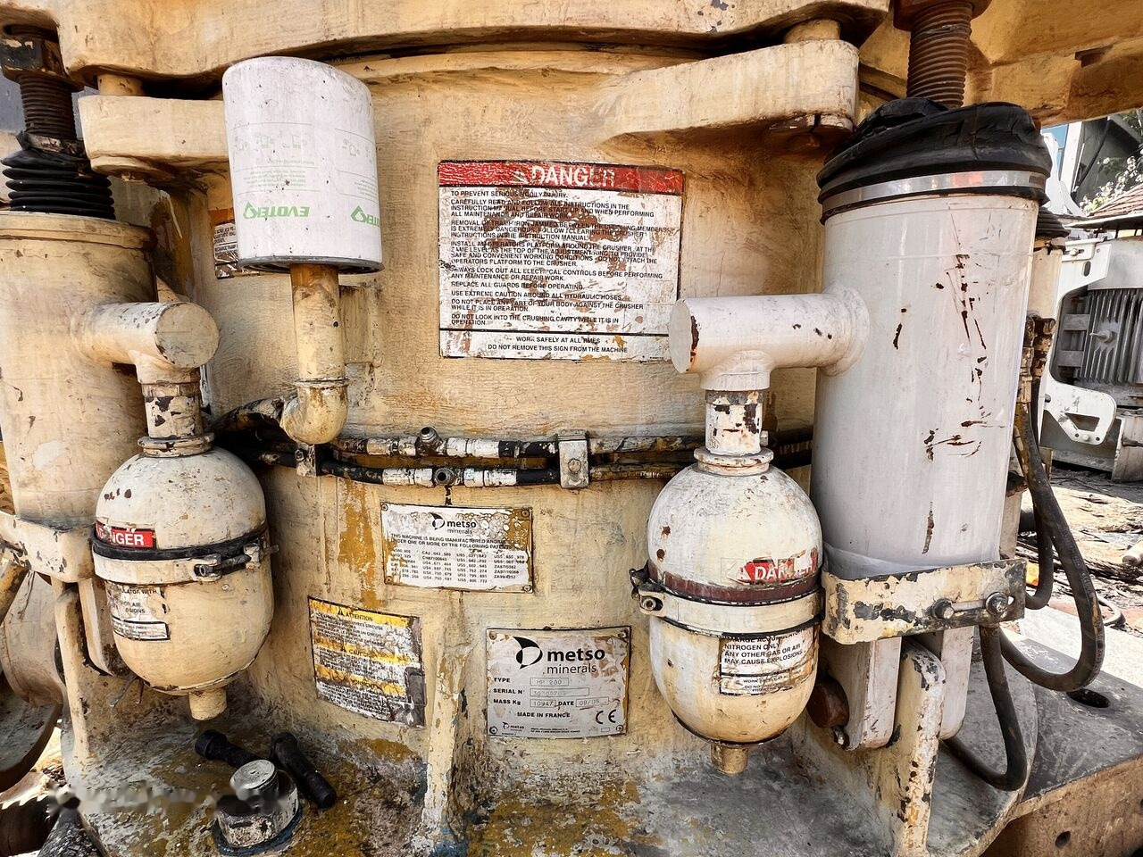 Metso HP200 Cone Crusher | Made in France - Trituradora de cono: foto 5 Metso HP200 Cone Crusher | Made in France - Trituradora de cono: foto 5