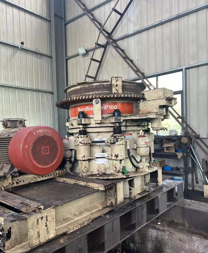 Nordberg Metso HP100 Cone Crusher - Trituradora de cono: foto 1 Nordberg Metso HP100 Cone Crusher - Trituradora de cono: foto 1