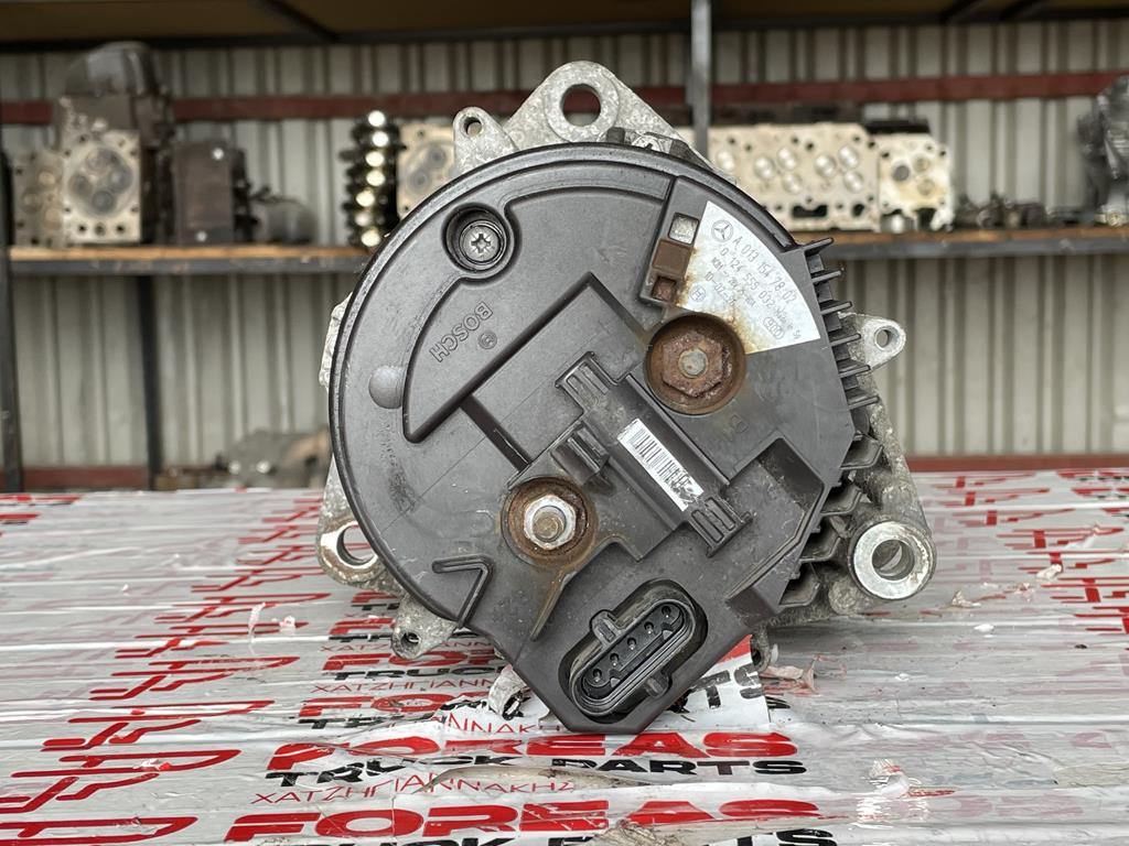 BOSCH FOR MERCEDES - A 013 154 7802 - Alternador para Camión: foto 3 BOSCH FOR MERCEDES - A 013 154 7802 - Alternador para Camión: foto 3