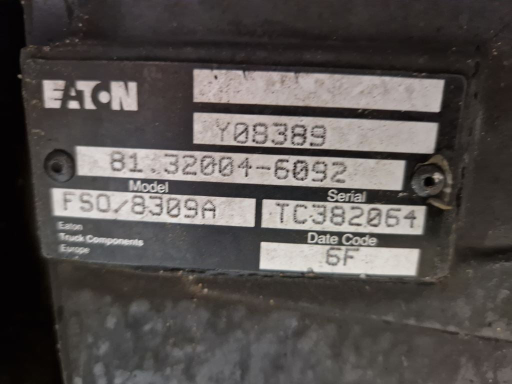 EATON / VICKERS Y 08389 - Caja de cambios para Camión: foto 5 EATON / VICKERS Y 08389 - Caja de cambios para Camión: foto 5