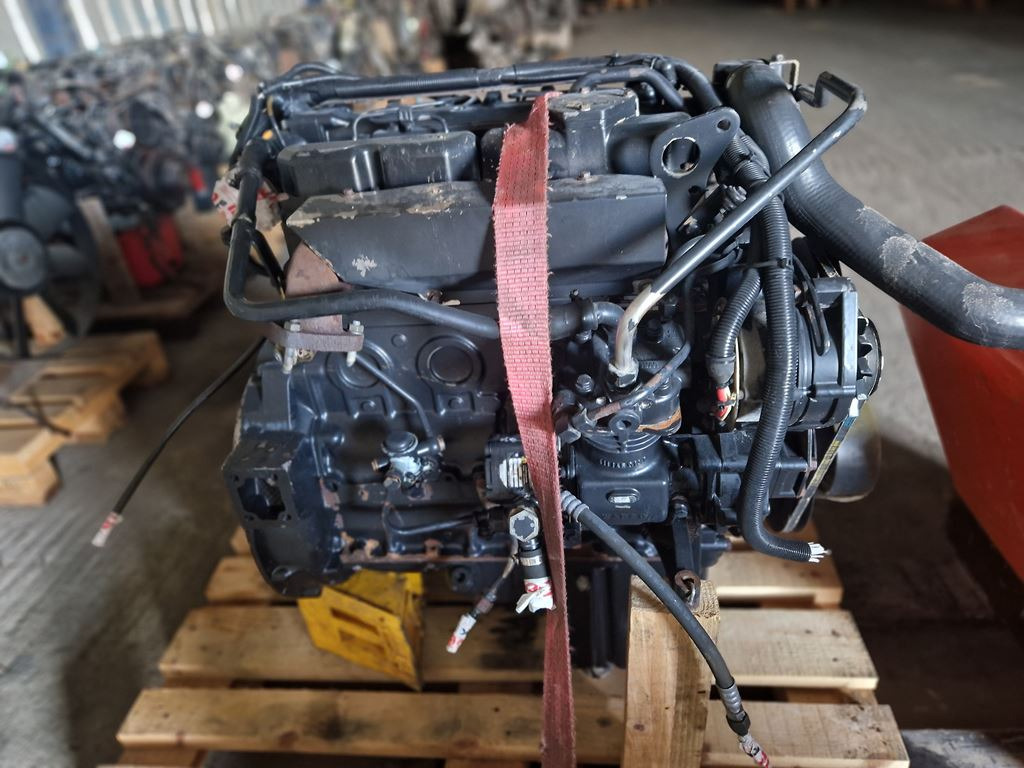 MAN D0824 FL01 - Motor para Camión: foto 2 MAN D0824 FL01 - Motor para Camión: foto 2