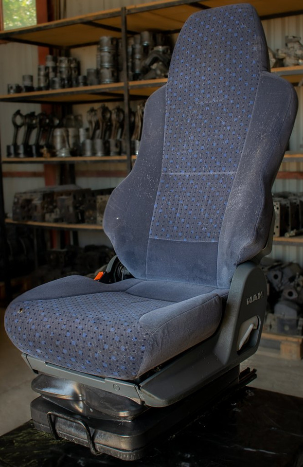 MAN TGA - MIDDLE - Asiento para Camión: foto 2 MAN TGA - MIDDLE - Asiento para Camión: foto 2