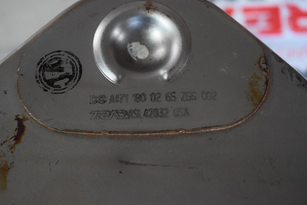 MERCEDES-BENZ ACTROS MP4 - Enfriador de aceite para Camión: foto 5 MERCEDES-BENZ ACTROS MP4 - Enfriador de aceite para Camión: foto 5