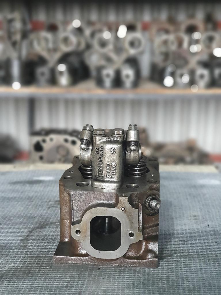 MERCEDES-BENZ ACTROS OM 541 - EURO 3 - Cabezal de bloque para Camión: foto 3 MERCEDES-BENZ ACTROS OM 541 - EURO 3 - Cabezal de bloque para Camión: foto 3