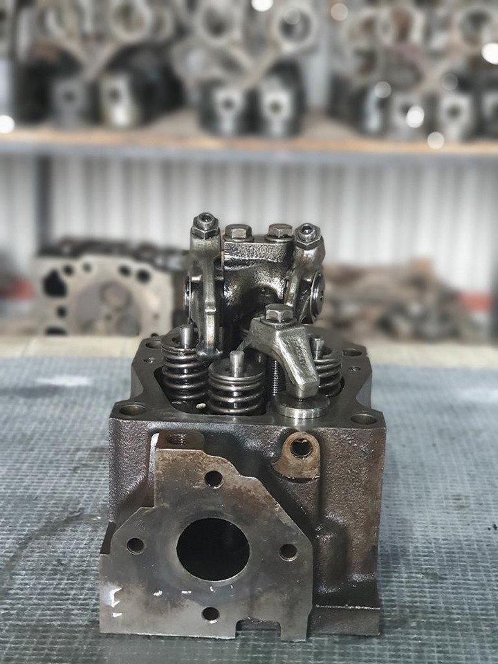 MERCEDES-BENZ ACTROS OM 541 - EURO 3 - Cabezal de bloque para Camión: foto 2 MERCEDES-BENZ ACTROS OM 541 - EURO 3 - Cabezal de bloque para Camión: foto 2