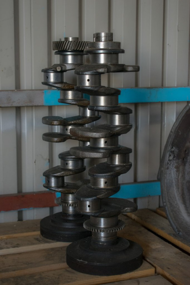 MERCEDES-BENZ ATEGO ΟΜ904 4CYLINDER - Cigüeñal para Camión: foto 1 MERCEDES-BENZ ATEGO ΟΜ904 4CYLINDER - Cigüeñal para Camión: foto 1