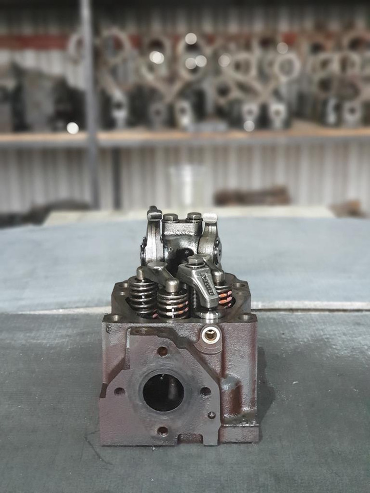 MERCEDES-BENZ AXOR OM 457-OM 460 - EURO V - Cabezal de bloque para Camión: foto 4 MERCEDES-BENZ AXOR OM 457-OM 460 - EURO V - Cabezal de bloque para Camión: foto 4