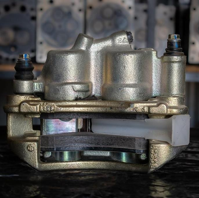 MERCEDES-BENZ SPRINTER ΟΜ611 - FRONT - DRIVER - Pinza de freno para Camión: foto 2 MERCEDES-BENZ SPRINTER ΟΜ611 - FRONT - DRIVER - Pinza de freno para Camión: foto 2