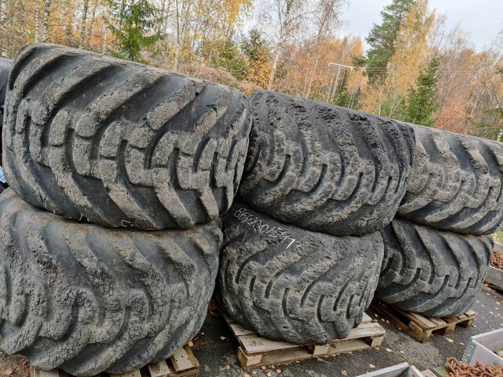 Nokian 800/40-26,5 - Neumático para Maquinaria forestal: foto 1 Nokian 800/40-26,5 - Neumático para Maquinaria forestal: foto 1