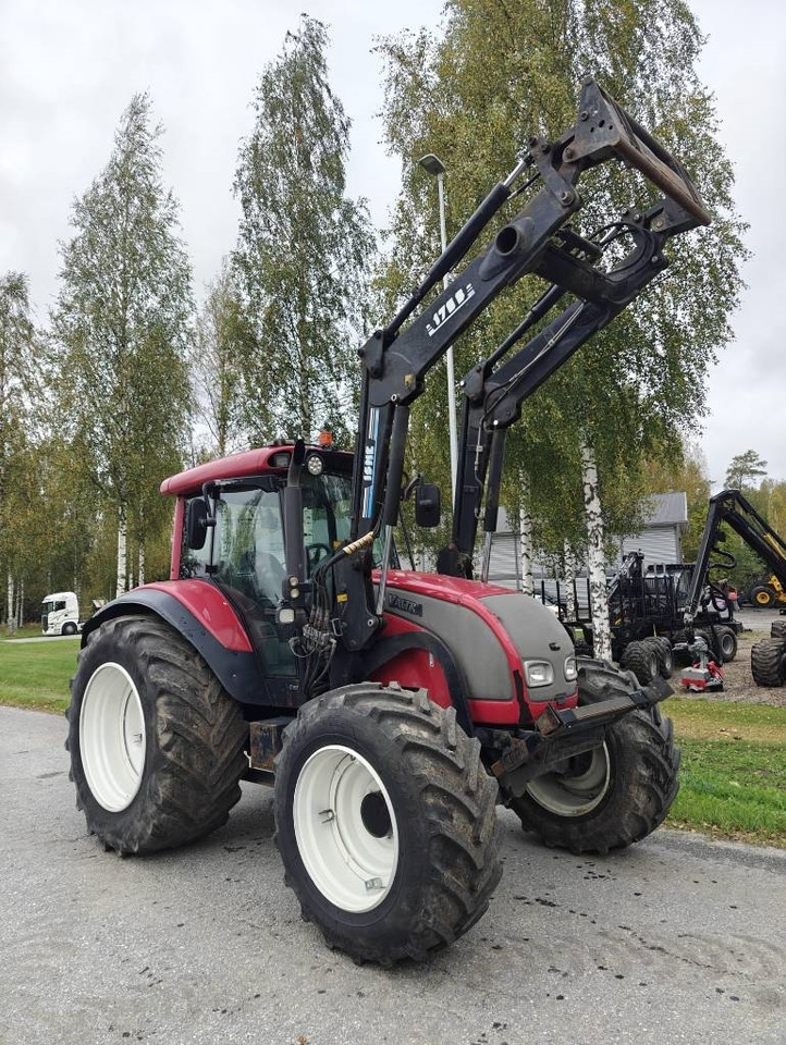 Tractor Valtra C 150: foto 8