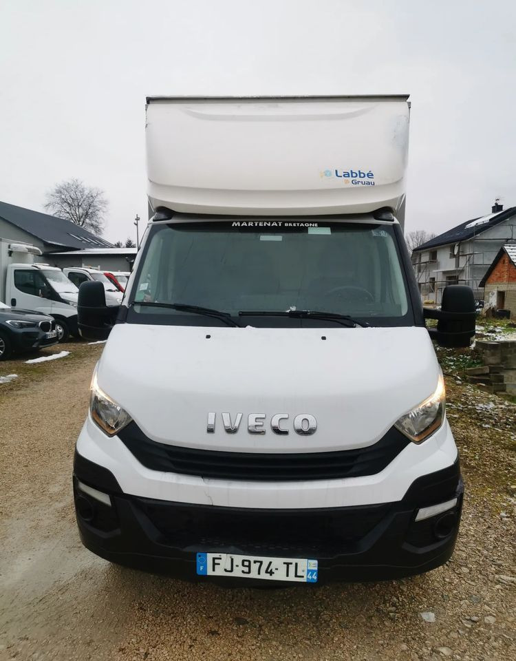 Iveco 3.0-150KM Daily 35C15 Kontener długi rama 35-150 kiper Klimatyzacja długi rozstaw - Furgoneta caja cerrada: foto 3 Iveco 3.0-150KM Daily 35C15 Kontener długi rama 35-150 kiper Klimatyzacja długi rozstaw - Furgoneta caja cerrada: foto 3