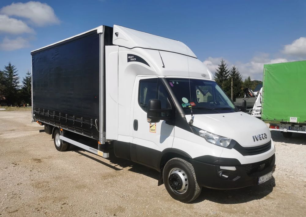 Iveco Daily 70C18 firana Winda 1.000kg Dhollandia wejkama 12pal - Camión lona: foto 2 Iveco Daily 70C18 firana Winda 1.000kg Dhollandia wejkama 12pal - Camión lona: foto 2