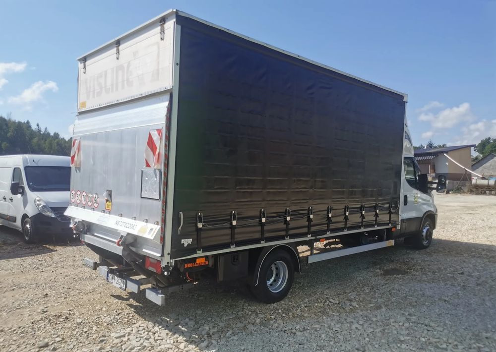 Iveco Daily 70C18 firana Winda 1.000kg Dhollandia wejkama 12pal - Camión lona: foto 3 Iveco Daily 70C18 firana Winda 1.000kg Dhollandia wejkama 12pal - Camión lona: foto 3