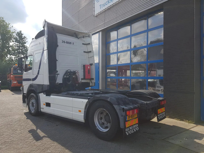 Volvo FM 420 Globetrotter XL Double tank - Cabeza tractora: foto 4 Volvo FM 420 Globetrotter XL Double tank - Cabeza tractora: foto 4