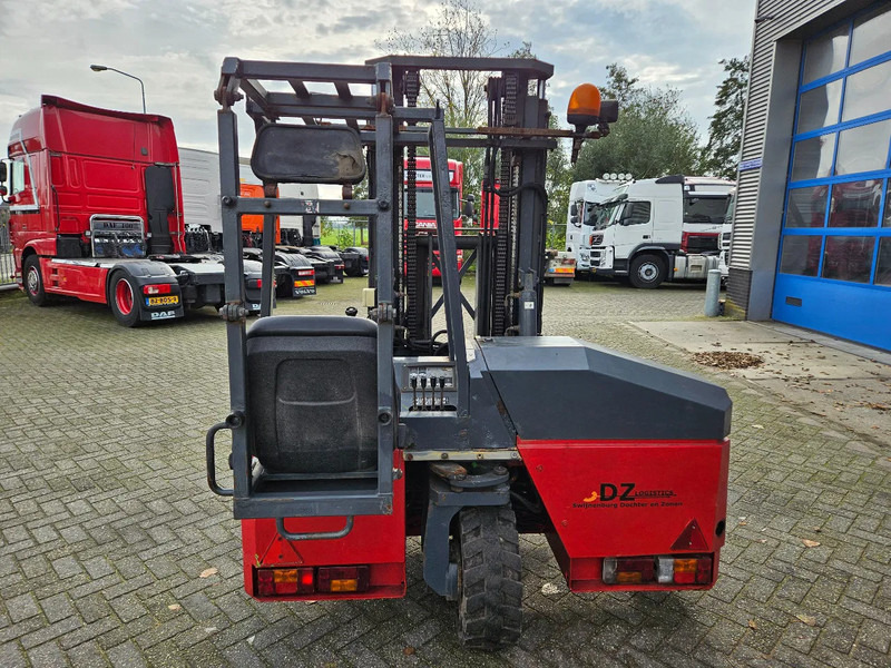 Kooiaap Z2-3-2528 Z2-3-2528 2.500 Kg Sideshift Positioner 3.925 draaiuren - Carretilla elevadora transportable: foto 4 Kooiaap Z2-3-2528 Z2-3-2528 2.500 Kg Sideshift Positioner 3.925 draaiuren - Carretilla elevadora transportable: foto 4