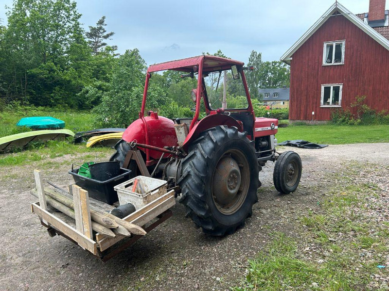 Massey Ferguson 135 - Tractor: foto 3 Massey Ferguson 135 - Tractor: foto 3