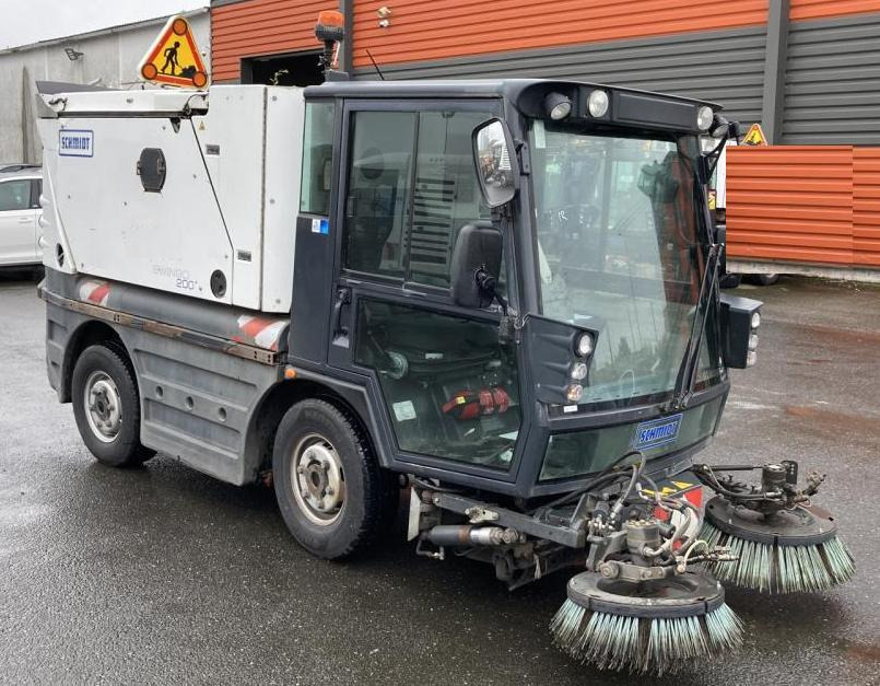 Schmidt Swingo 200 Kehrmaschine Sweeper Ravo Hako - Barredora vial: foto 1 Schmidt Swingo 200 Kehrmaschine Sweeper Ravo Hako - Barredora vial: foto 1