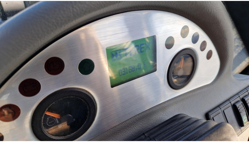 Leasing de Terex TL80 4X4 + tools Terex TL80 4X4 + tools: foto 13 Leasing de Terex TL80 4X4 + tools Terex TL80 4X4 + tools: foto 13