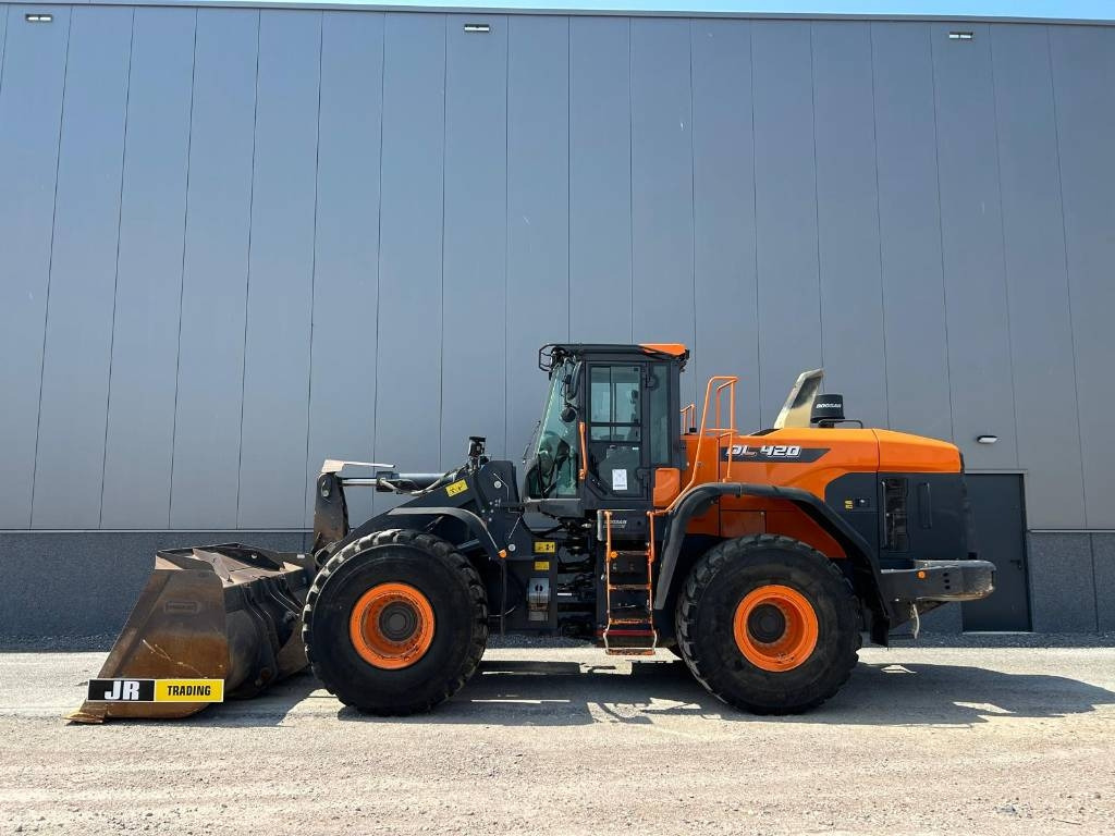 Doosan DL 420-7 (CDC)  - Cargadora de ruedas: foto 1 Doosan DL 420-7 (CDC)  - Cargadora de ruedas: foto 1
