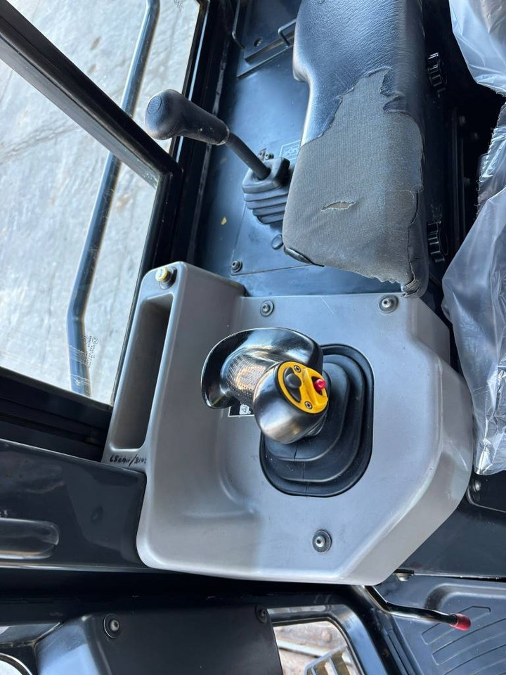 Leasing de Komatsu D 61 PX-23  Komatsu D 61 PX-23: foto 12