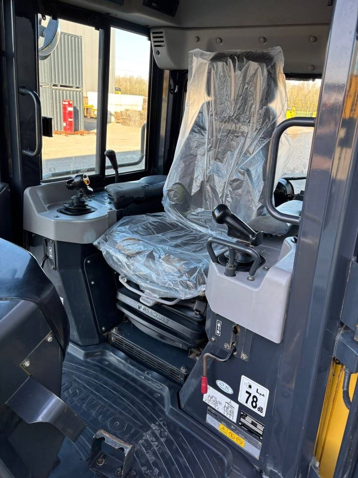 Leasing de Komatsu D 61 PX-23  Komatsu D 61 PX-23: foto 10