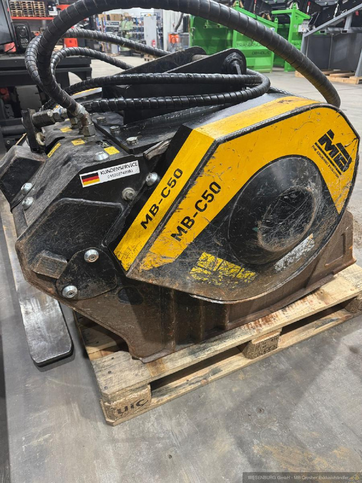 MB Crusher Brecherlöffel C50 S4 - Ausstellungs- / Vorführgerät für Bagger - Cazo: foto 1 MB Crusher Brecherlöffel C50 S4 - Ausstellungs- / Vorführgerät für Bagger - Cazo: foto 1