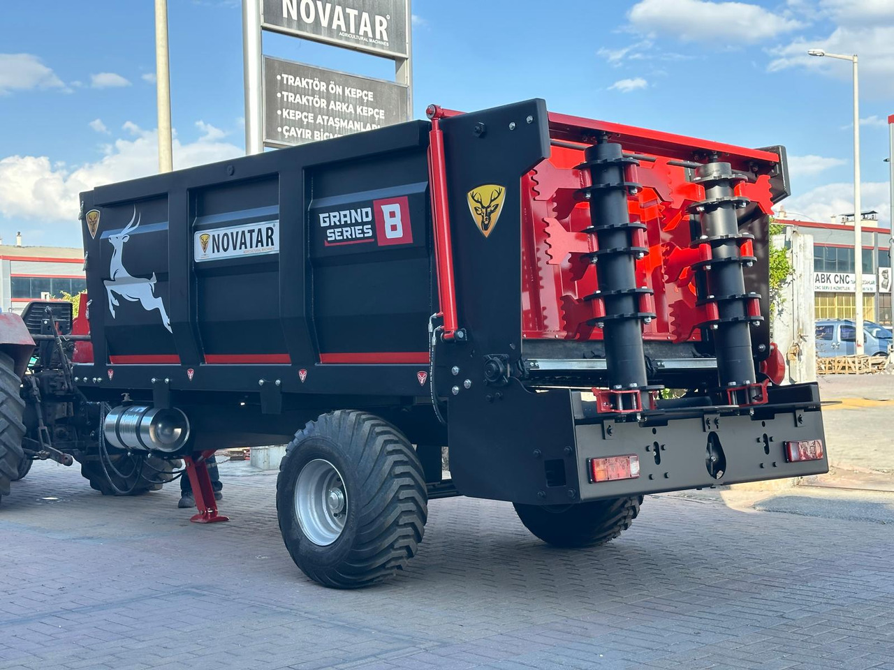 Novatar Manure Spreader 6 m3 - Esparcidor de estiércol: foto 1 Novatar Manure Spreader 6 m3 - Esparcidor de estiércol: foto 1