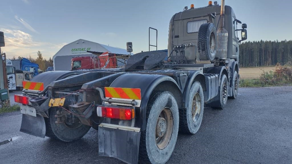 Scania R144 530 8x4 RASKASVETURI - Cabeza tractora: foto 5 Scania R144 530 8x4 RASKASVETURI - Cabeza tractora: foto 5