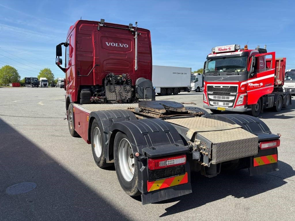 Volvo FH13 540 6x4 Hydrauliikka,nouseva teliveto - Cabeza tractora: foto 2 Volvo FH13 540 6x4 Hydrauliikka,nouseva teliveto - Cabeza tractora: foto 2