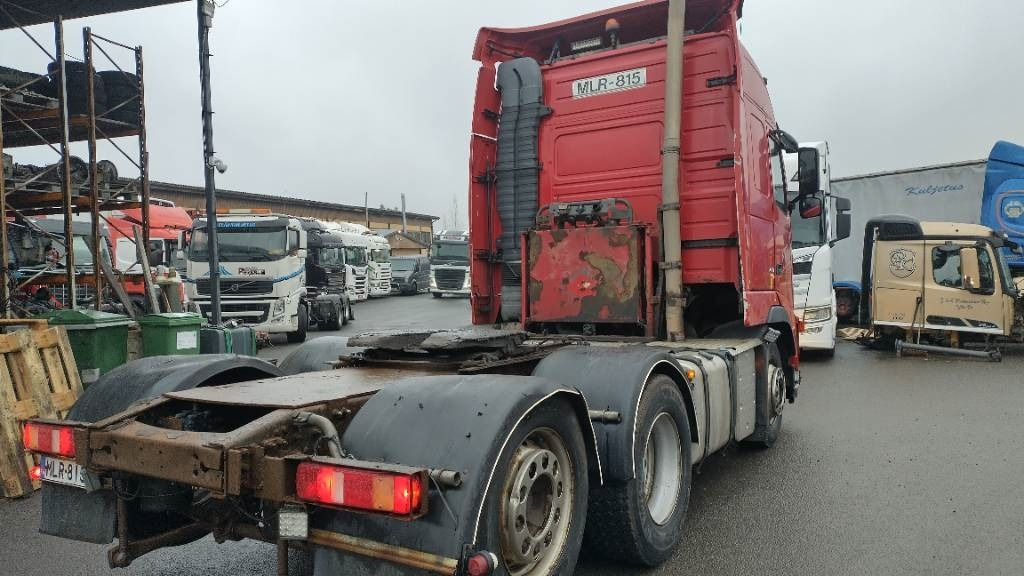 Volvo FH480 6x2 takateli veturi, hydrauliikka,manuaali - Cabeza tractora: foto 2 Volvo FH480 6x2 takateli veturi, hydrauliikka,manuaali - Cabeza tractora: foto 2