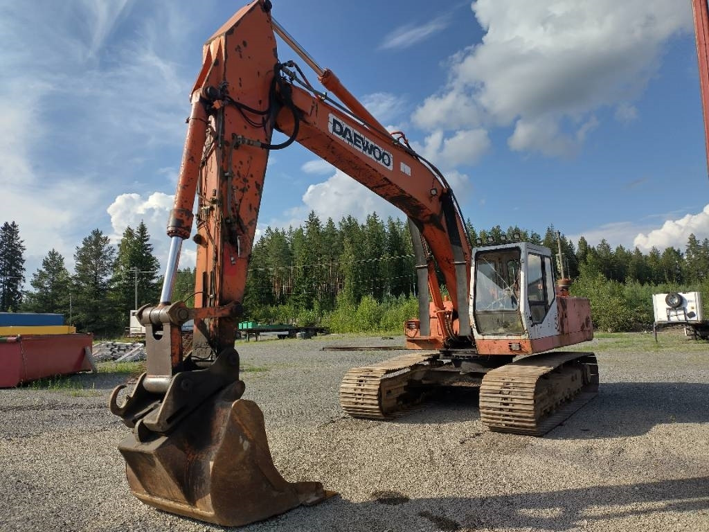 Daewoo SL280LC telakone, liitin - Excavadora de cadenas: foto 2 Daewoo SL280LC telakone, liitin - Excavadora de cadenas: foto 2