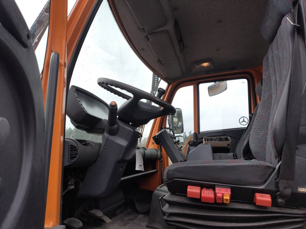 Mercedes-Benz Unimog ,hiekoitin,aura,kippilava - Máquina quitanieve: foto 5 Mercedes-Benz Unimog ,hiekoitin,aura,kippilava - Máquina quitanieve: foto 5