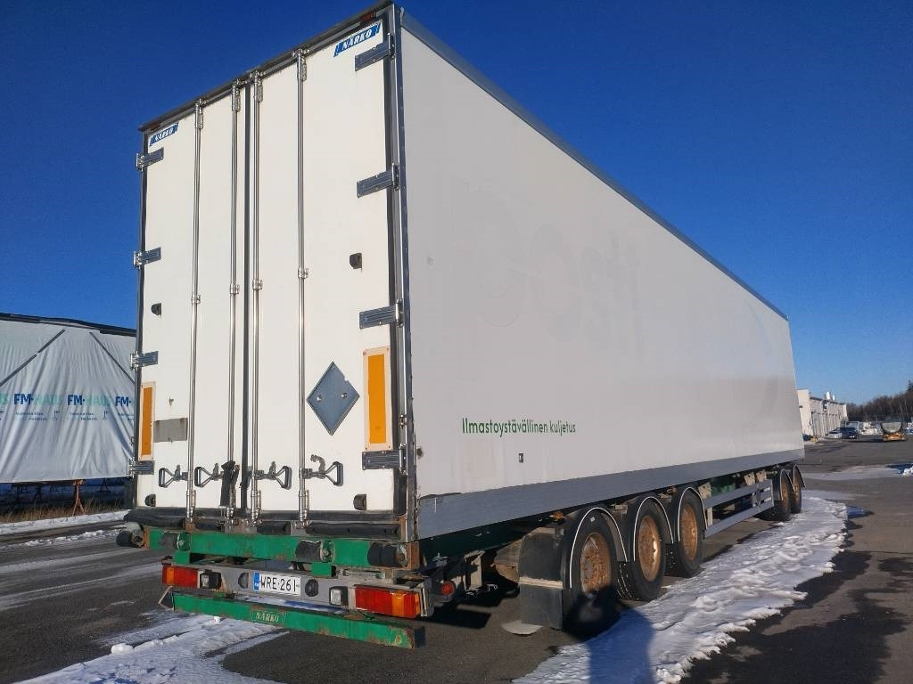 Närko 5 AKS. Kokosivuauk. Lämmitin  - Remolque caja cerrada: foto 4 Närko 5 AKS. Kokosivuauk. Lämmitin  - Remolque caja cerrada: foto 4