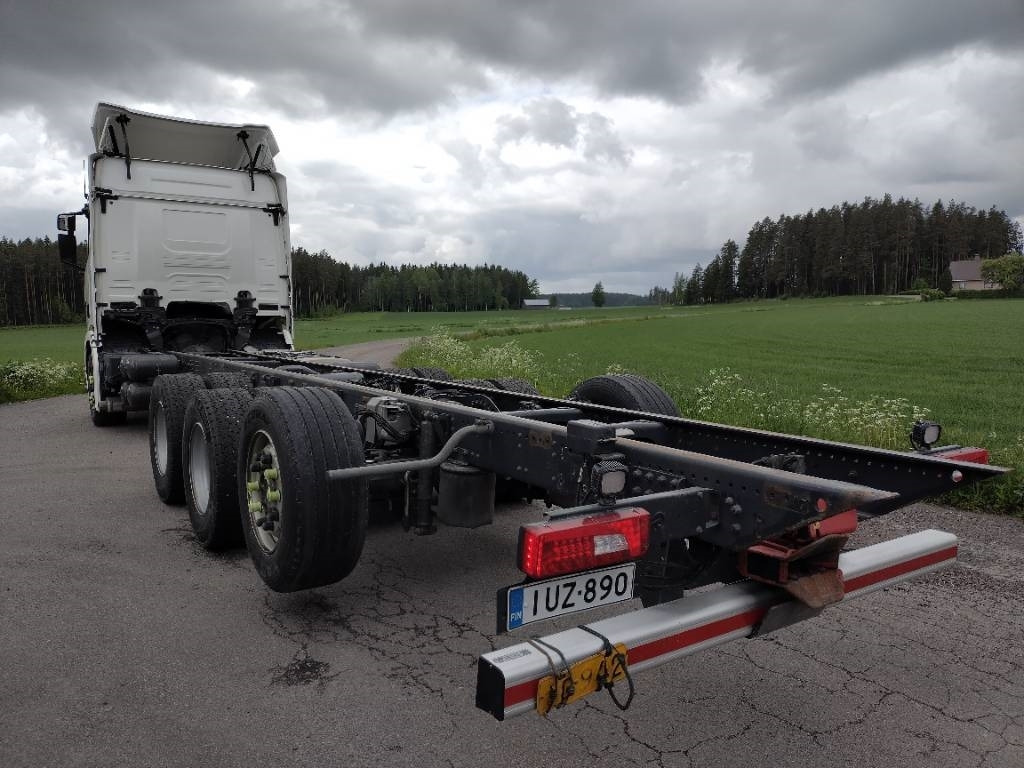 Scania R540 8x4 pitkä alusta runko 9,6m - Camión chasis: foto 5 Scania R540 8x4 pitkä alusta runko 9,6m - Camión chasis: foto 5