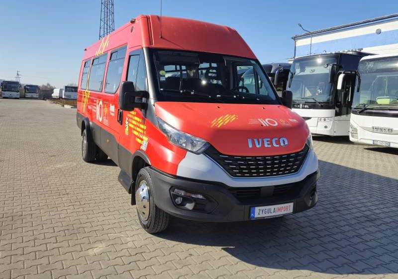 Iveco DAILY 65C18/SPROWADZONE/23 MIEJSCA/KLIM/WINDA - Minibús, Furgoneta de pasajeros: foto 3 Iveco DAILY 65C18/SPROWADZONE/23 MIEJSCA/KLIM/WINDA - Minibús, Furgoneta de pasajeros: foto 3