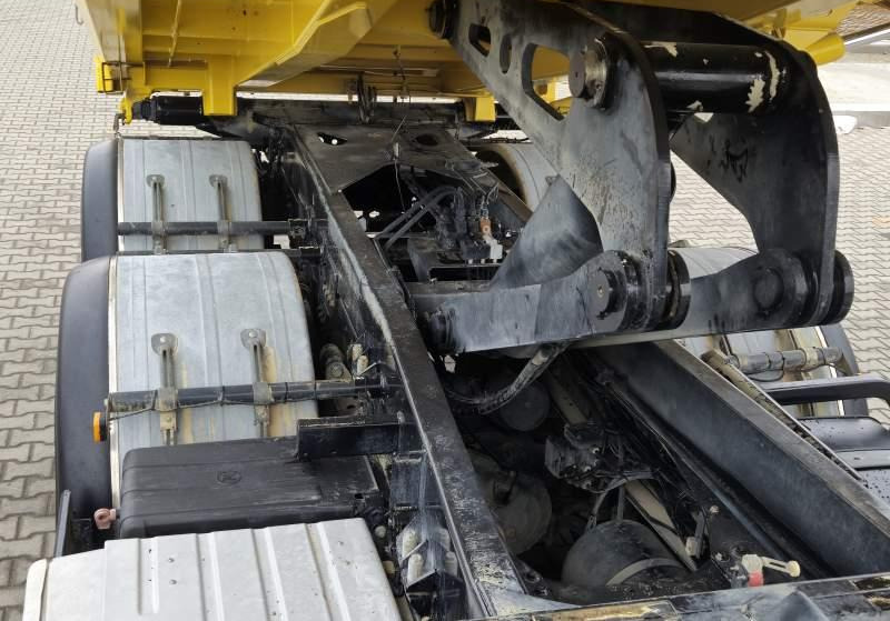 Camión volquete MAN TGS 35.440/SPROWADZONY Z FR/8x4/EURO6: foto 13 Camión volquete MAN TGS 35.440/SPROWADZONY Z FR/8x4/EURO6: foto 13
