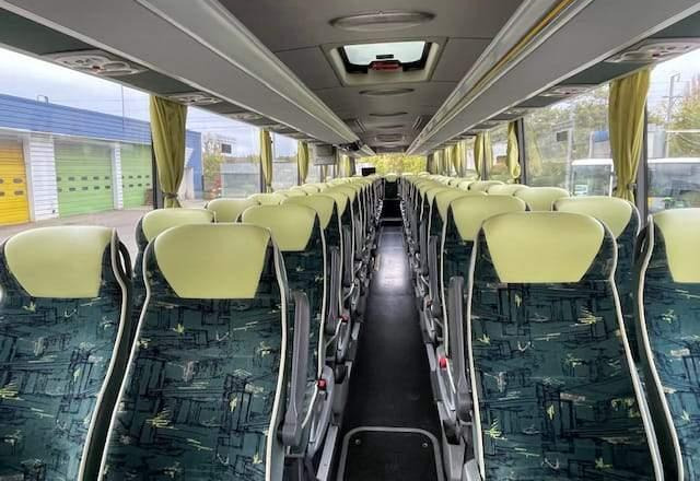 Mercedes-Benz TOURISMO M2 RHD / SPROWADZONY/ 65 MIEJSC/ EURO 5 - Autocar: foto 2 Mercedes-Benz TOURISMO M2 RHD / SPROWADZONY/ 65 MIEJSC/ EURO 5 - Autocar: foto 2