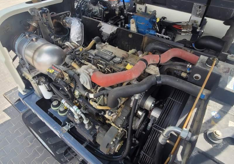 Schaeff TW95 / SPROWADZONA Z FRANCJI/ 6 500 MTH - Excavadora de ruedas: foto 5 Schaeff TW95 / SPROWADZONA Z FRANCJI/ 6 500 MTH - Excavadora de ruedas: foto 5