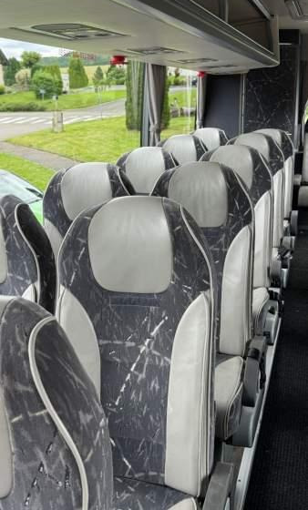 VanHool 911 ALICRON / SPROWADZONY / KRÓTKI/ MANUAL - Autocar: foto 5 VanHool 911 ALICRON / SPROWADZONY / KRÓTKI/ MANUAL - Autocar: foto 5